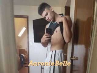 Aaronie_Belle