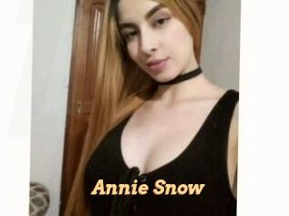 Annie_Snow