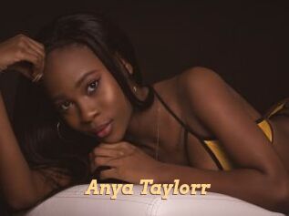 Anya_Taylorr