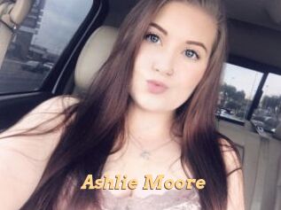 Ashlie_Moore