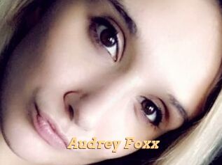 Audrey_Foxx