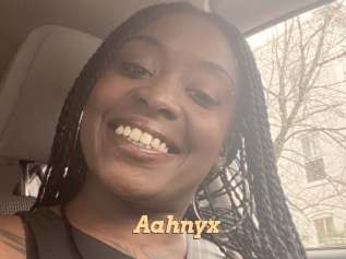 Aahnyx
