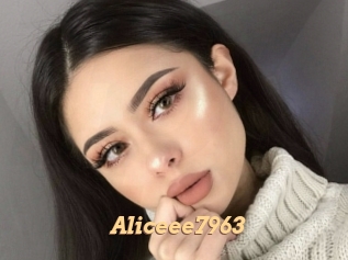 Aliceee7963