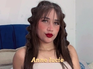 Anne_lucie