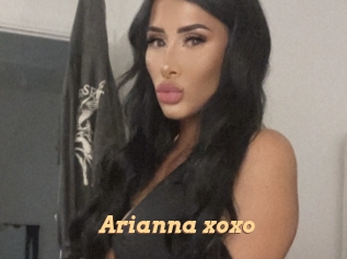 Arianna_xoxo