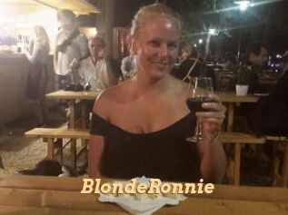 BlondeRonnie
