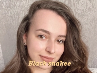 Black_snakee