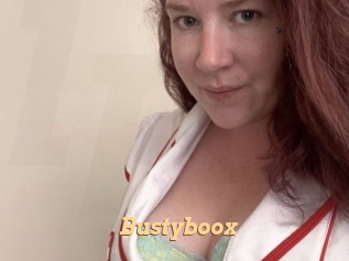 Bustyboox