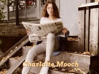 Charlotte_Mooch