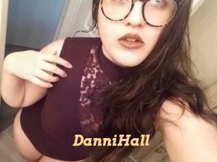 Danni_Hall