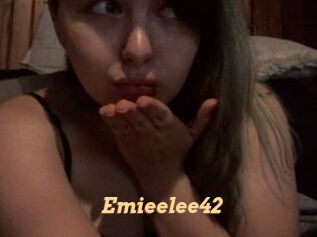Emieelee42