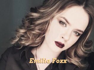 Emilia_Foxx