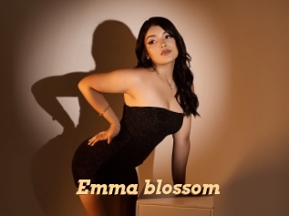 Emma_blossom