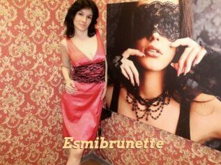 Esmibrunette
