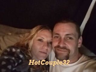 HotCouple32