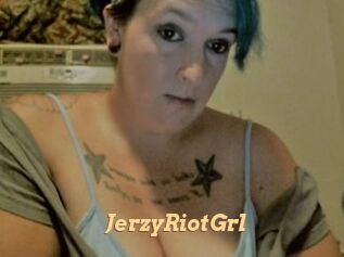 JerzyRiotGrl Live Paradise