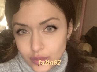 Julia82