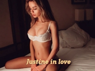 Justine_in_love