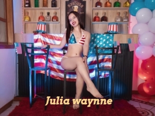 Julia_waynne