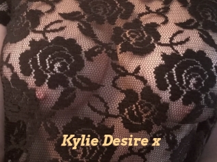 Kylie_Desire_x