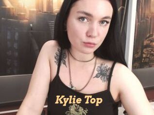 Kylie_Top
