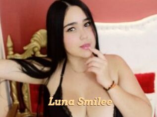 Luna_Smilee