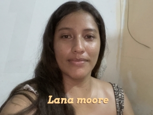 Lana_moore