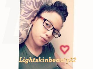 Lightskinbeauty22