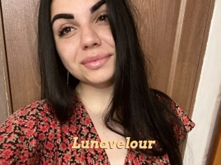 Lunavelour
