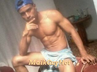 Maik_GuyHot