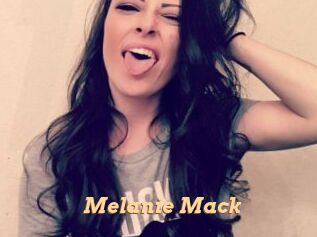 Melanie_Mack