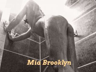 Mia_Brooklyn