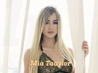 Mia_Taaylor