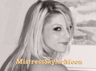 MistressSkylerMoon