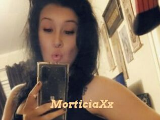 MorticiaXx