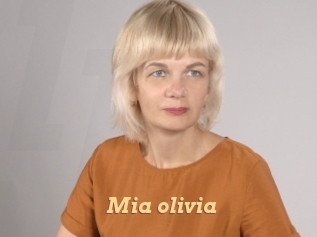 Mia_olivia