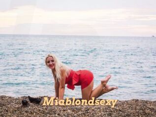 Miablondsexy