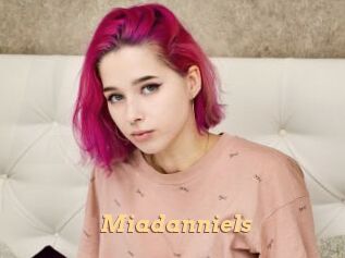 Miadanniels