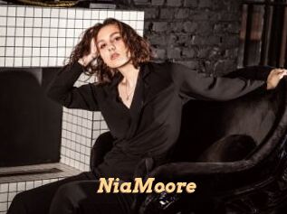 NiaMoore