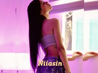 Niiasin