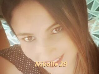 Nikolle_28