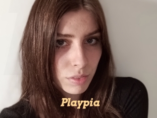 Playpia
