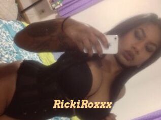 RickiRoxxx