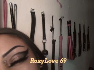 RoxyLove_69