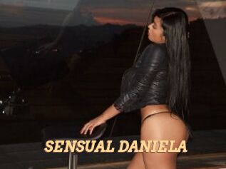 SENSUAL_DANIELA