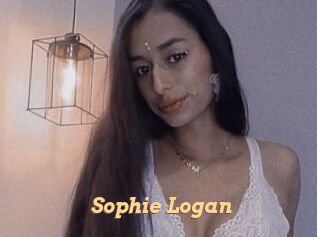 Sophie_Logan