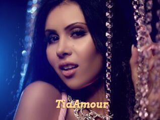 TiaAmour