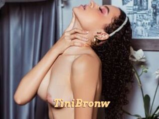 TiniBronw Live Paradise