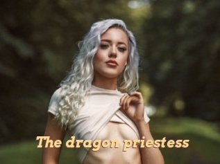 The_dragon_priestess