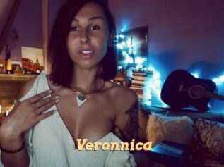 Veronnica